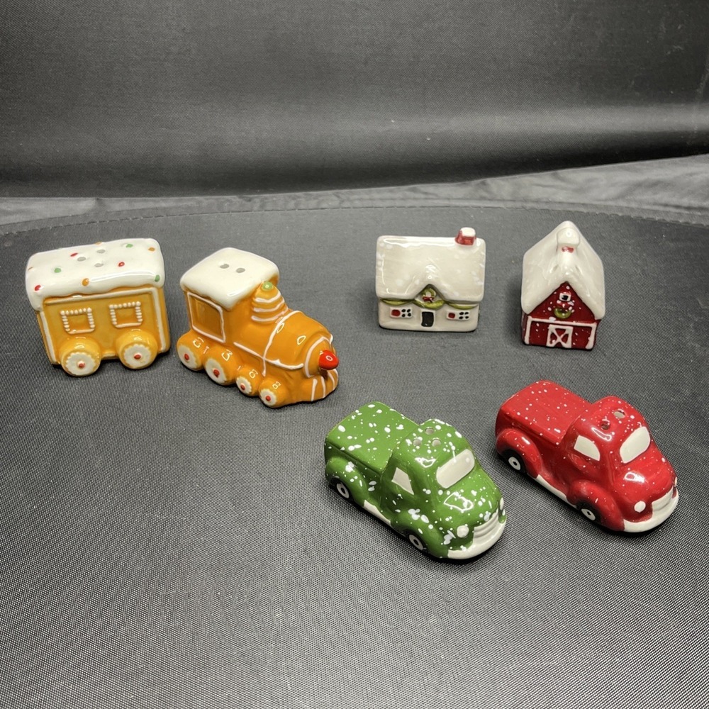 Salt And Pepper Shakers Train Cars Houses Set of 6 Ceramic Christmas Classic
